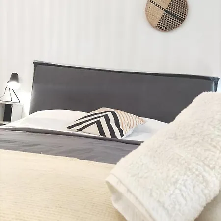 Homdwell Fine Living 2 Apartment